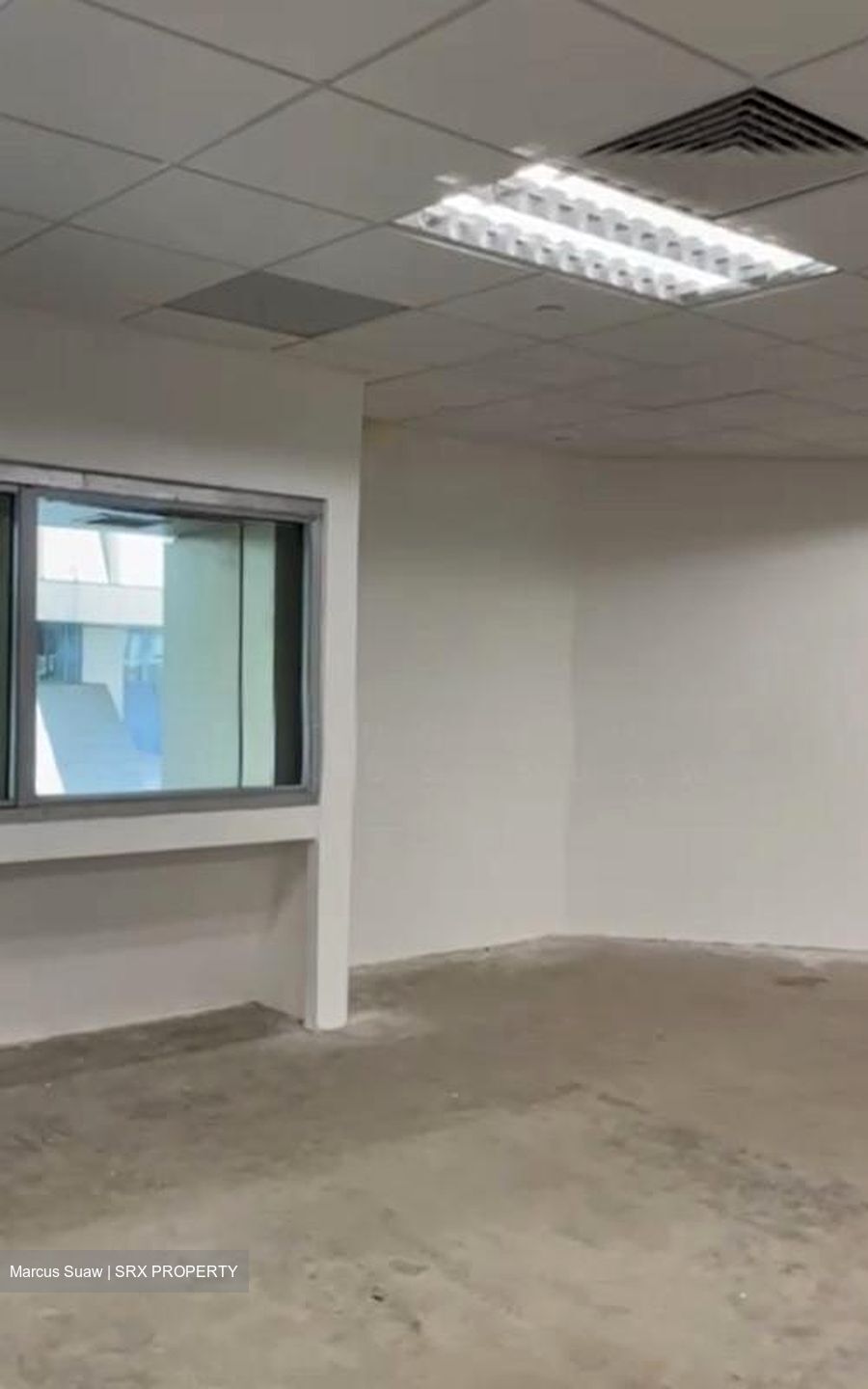 111 Somerset (D9), Office #498159311
